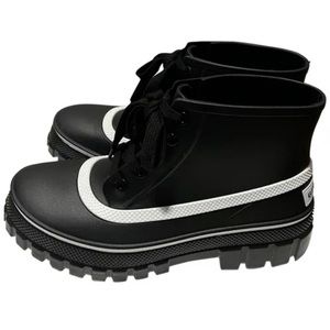 Givenchy 'Glaston' ankle rain boot size 39